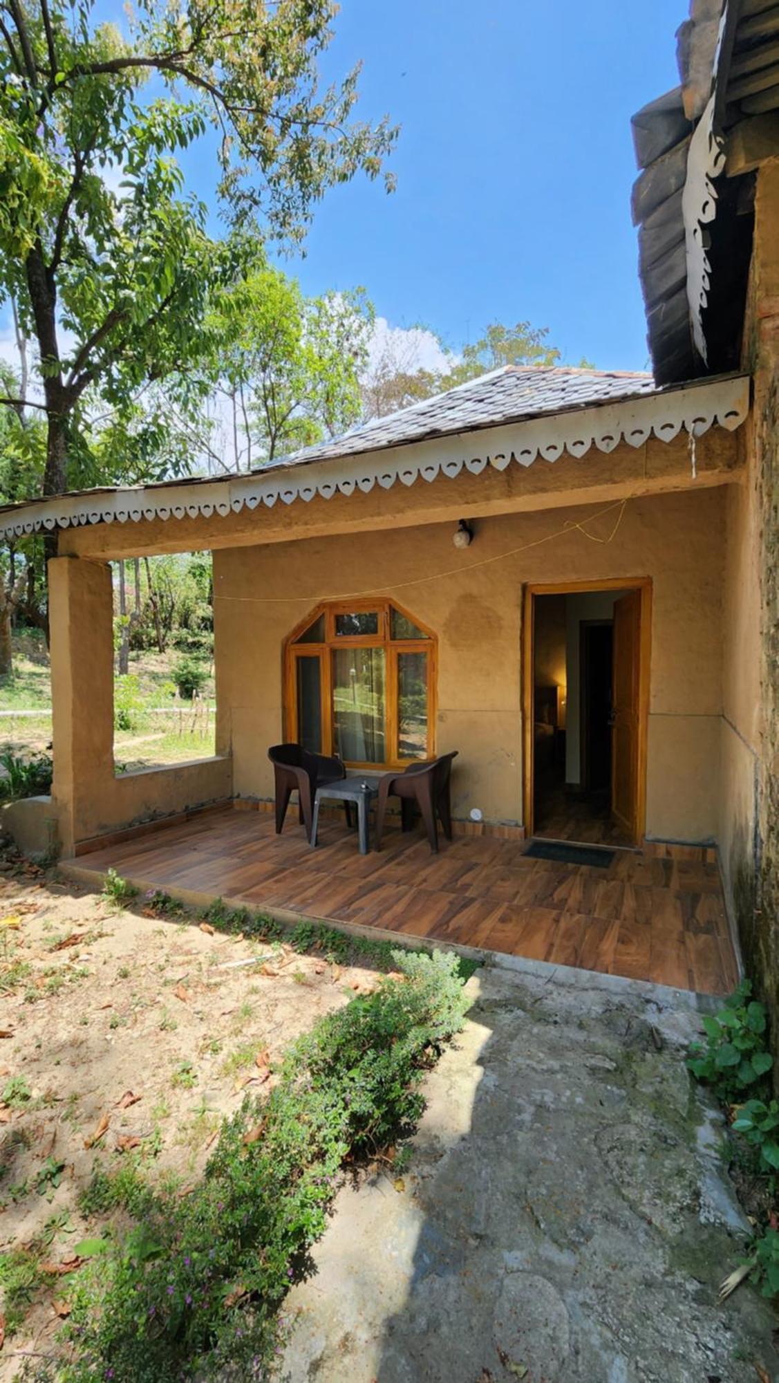 Namlang Resort Bīr Exteriér fotografie