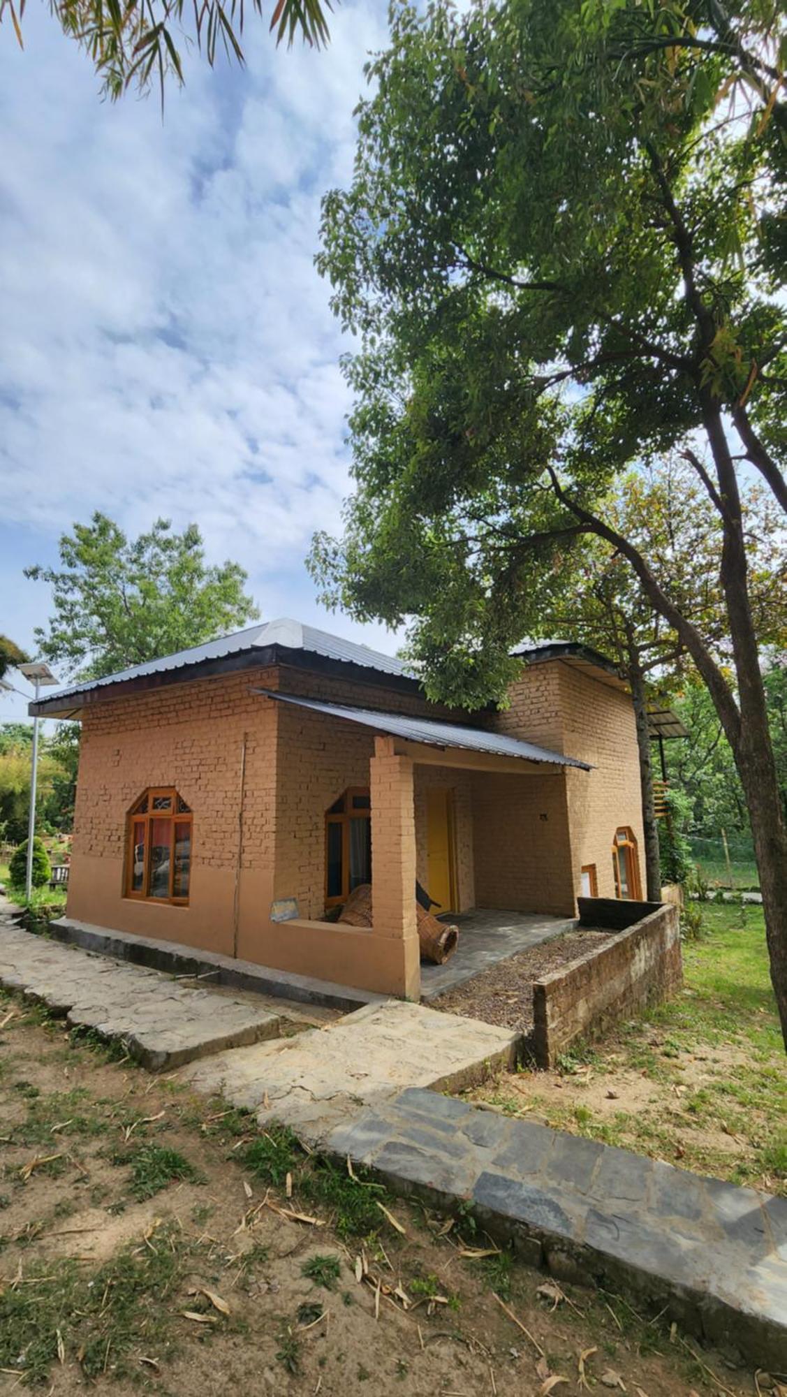 Namlang Resort Bīr Exteriér fotografie