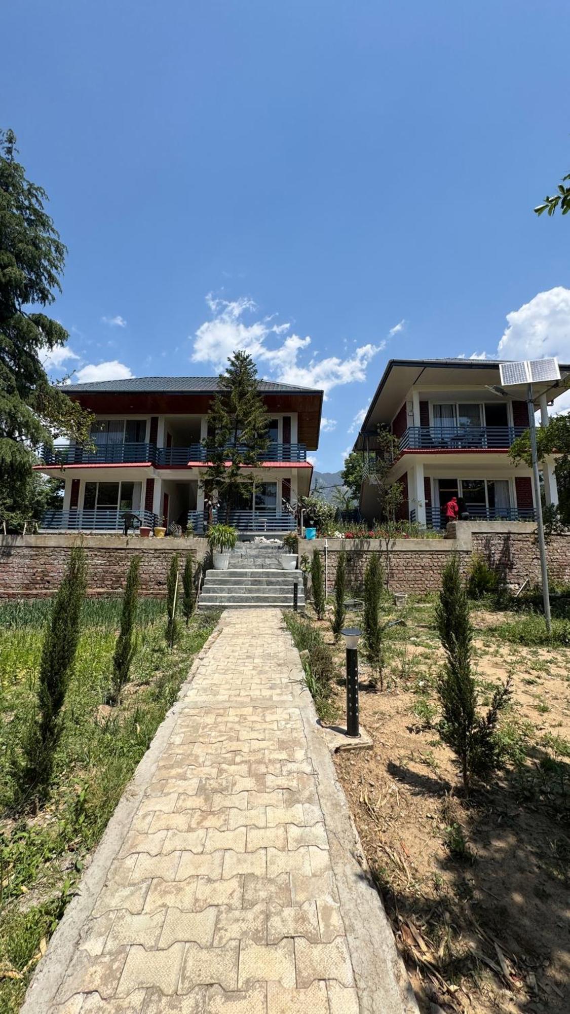 Namlang Resort Bīr Exteriér fotografie